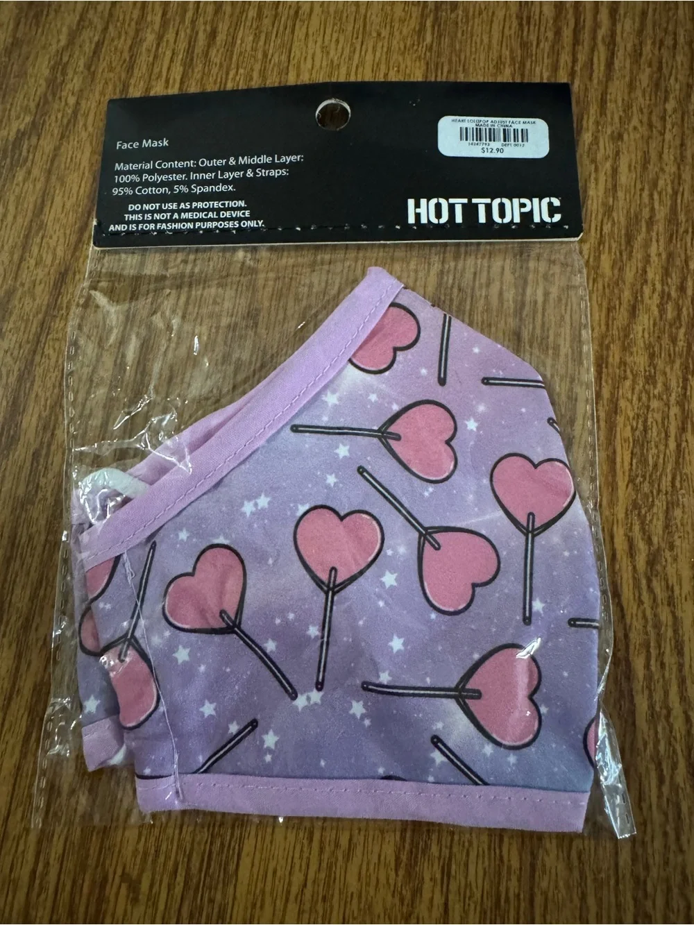 Hot Topic Heart Lollipop Print Face Mask